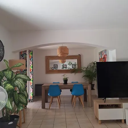 Maison De Famille A 2 Kms De La Nyaraló Le Pradet