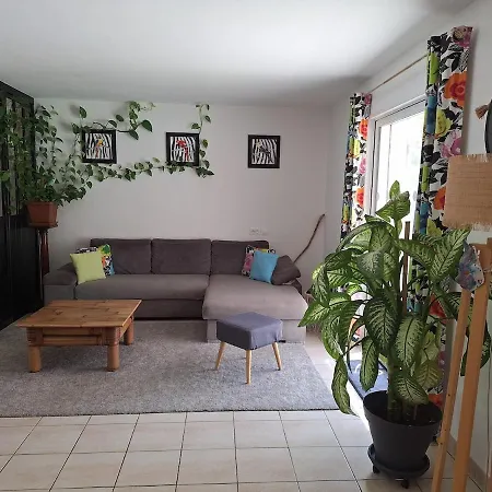 بيت للعطل Maison De Famille A 2 Kms De La لو براديت