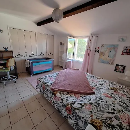 Maison De Famille à 2 Kms De La Casa vacanze Le Pradet