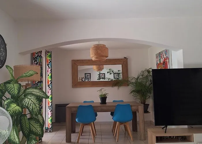 Maison De Famille A 2 Kms De La Сasa de vacaciones Le Pradet