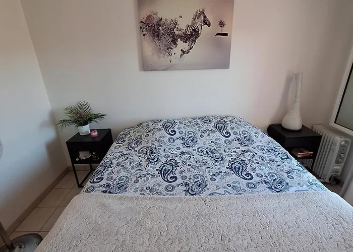 Сasa de vacaciones Maison De Famille A 2 Kms De La